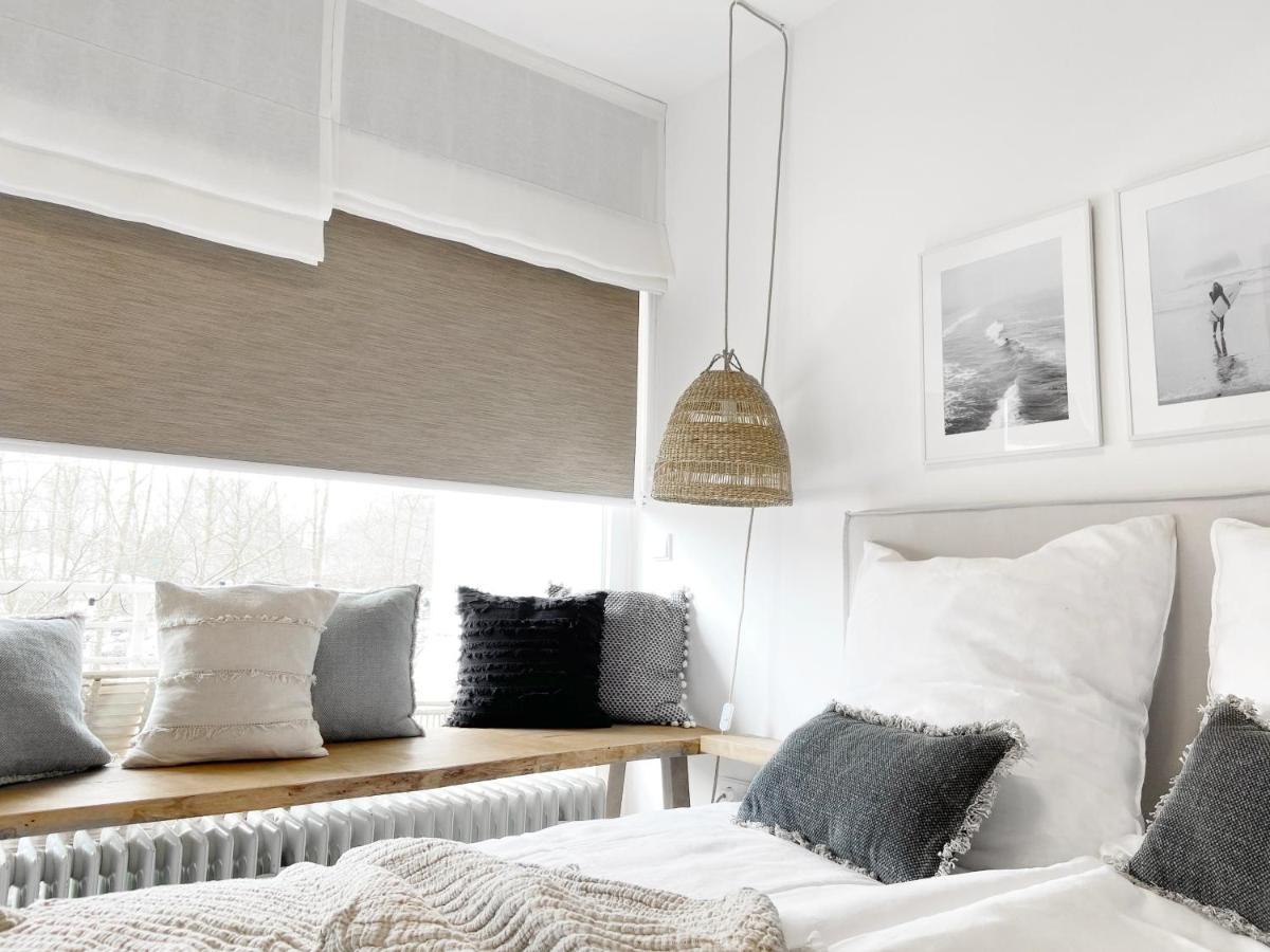Seaside Rooms - Zentrales Design-Apartment Mit Balkon & Parkplatz - 2 Minuten Zum Strand Timmendorfer Strand Εξωτερικό φωτογραφία